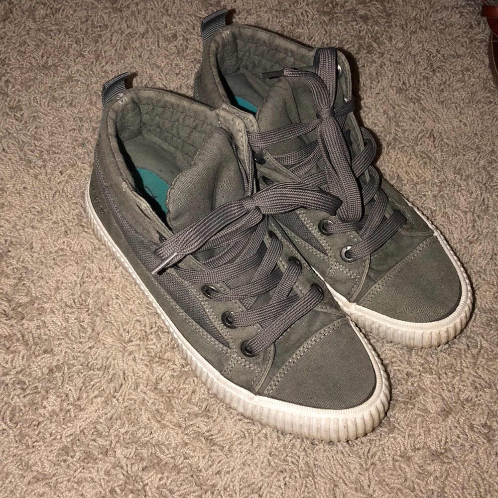 Blowfish high tops